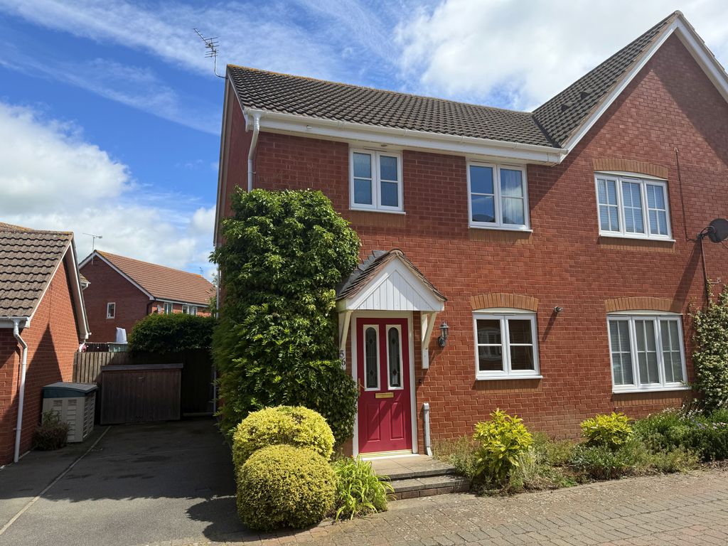 Property photo 1 of 17 3Â Bedroom Semi Detached For Sale