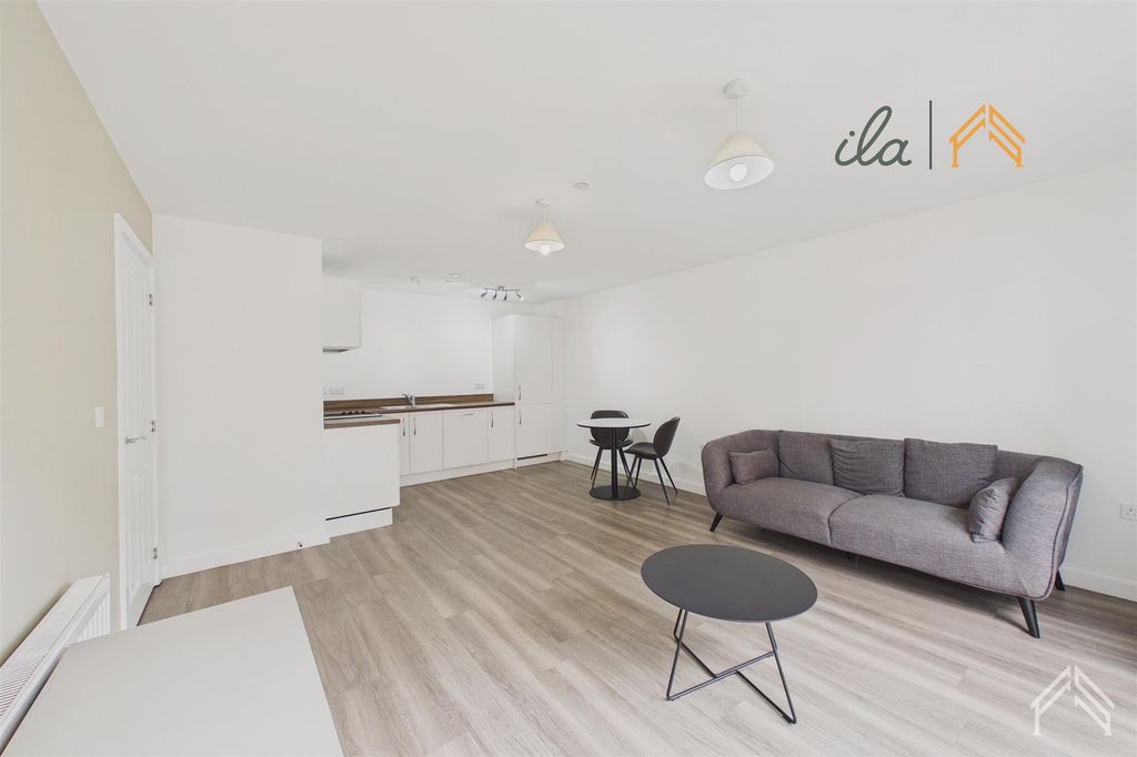 Property photo 1 of 13 1.Png