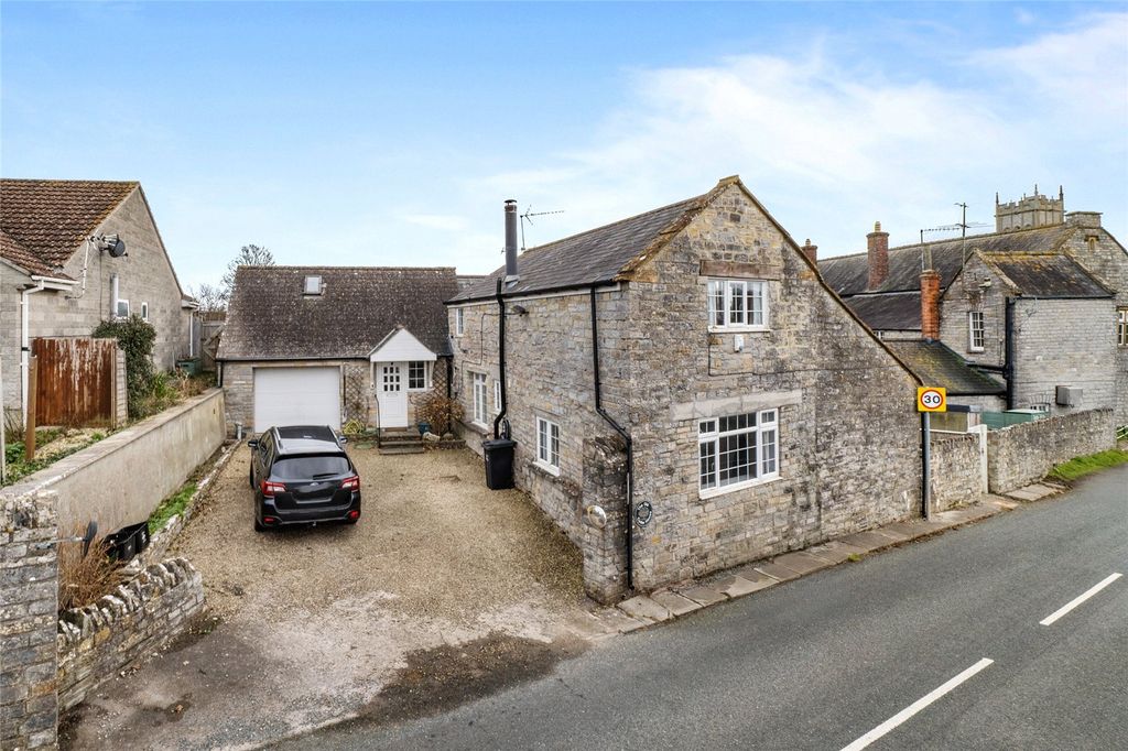 Property photo 1 of 31 Picture No. 85