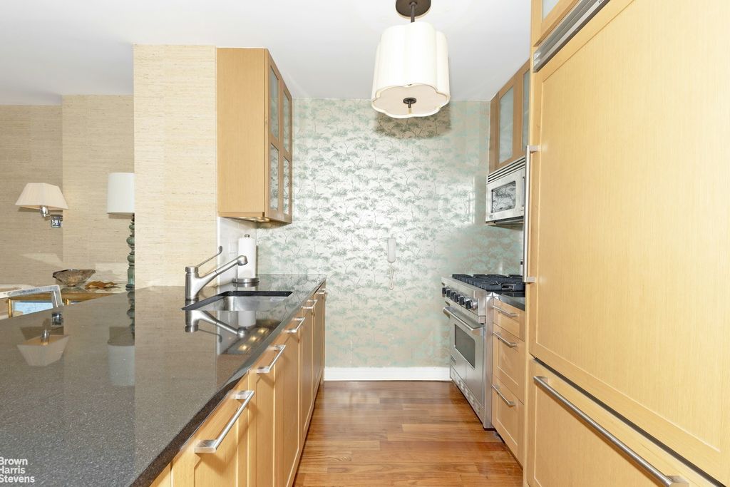 Property photo 3 of 5 <Alttext/>