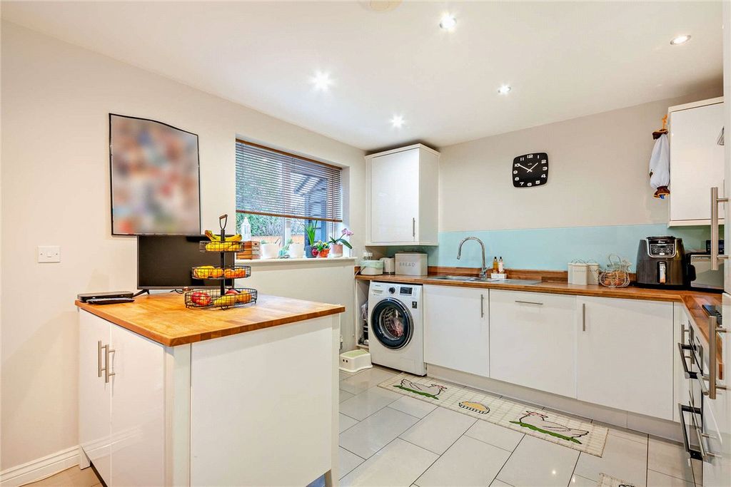 Property photo 2 of 14 Picture No. 14