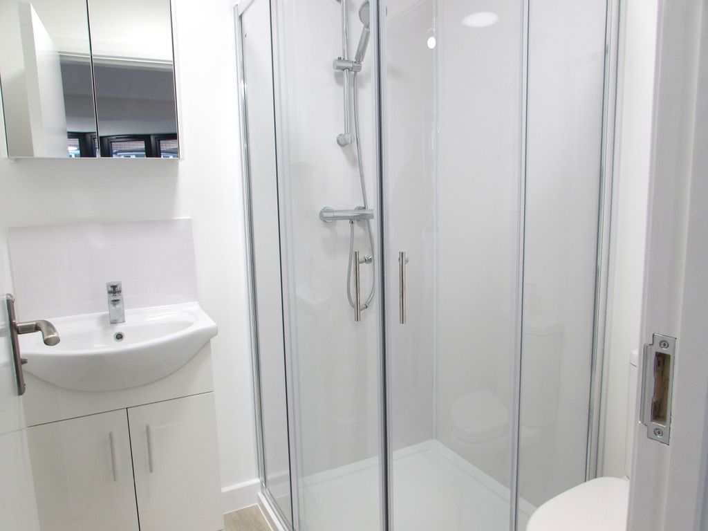 Property photo 2 of 2 Room