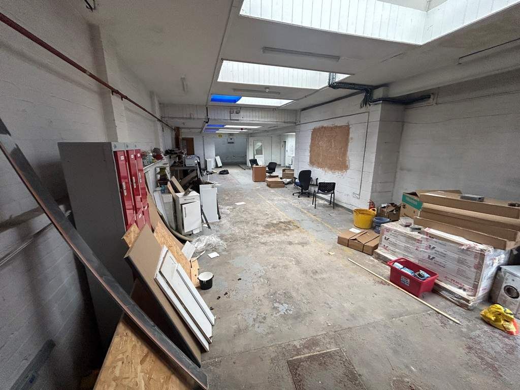 Property photo 3 of 5