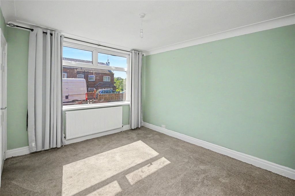 Property photo 3 of 12 Picture No. 19