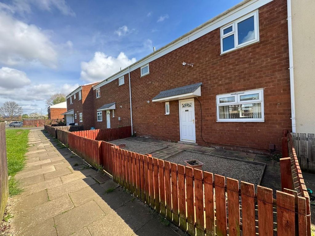 Property photo 1 of 12 Dbe0B1F7-03c8-4Bcc-B30d-4ee3dc666F16.Jpg