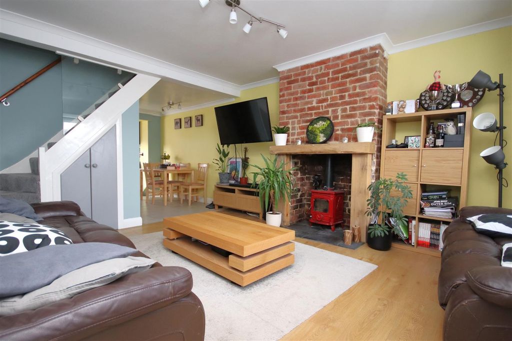 Property photo 2 of 12 Img_4131.Jpg