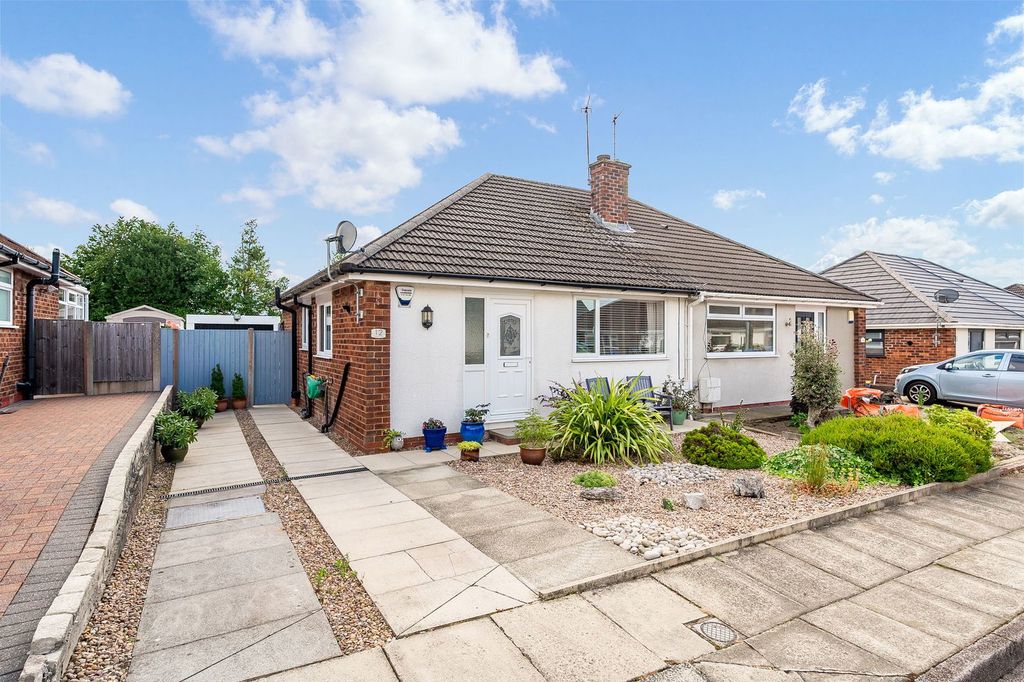 Property photo 1 of 21