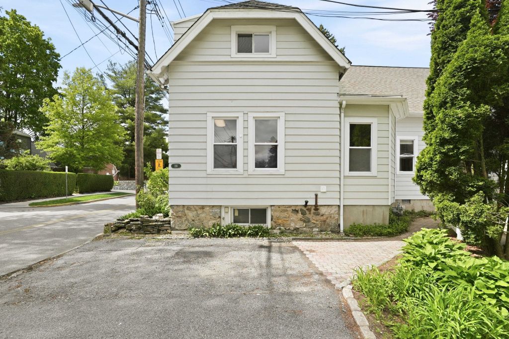 Property photo 2 of 26 <Alttext/>