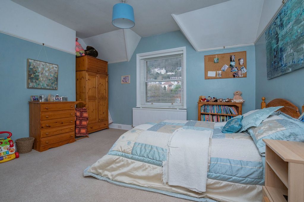 Additional image 20 of 4 bed semi-detached house for saleWoodfarm Road, Malvern WR14
