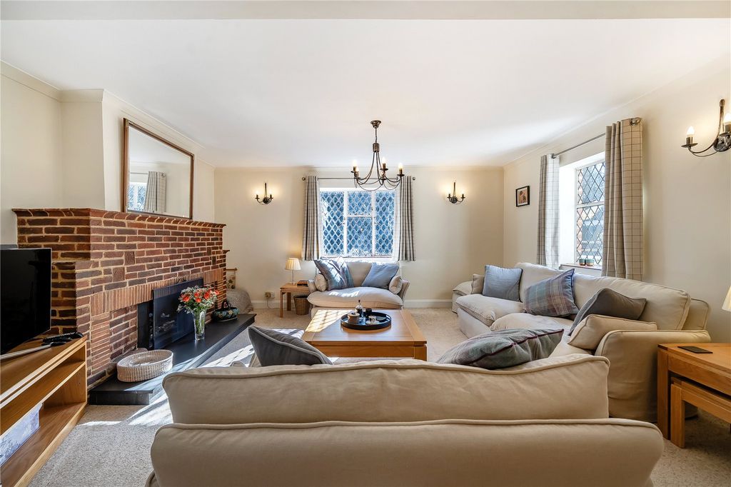 Property photo 2 of 26 Picture No. 96