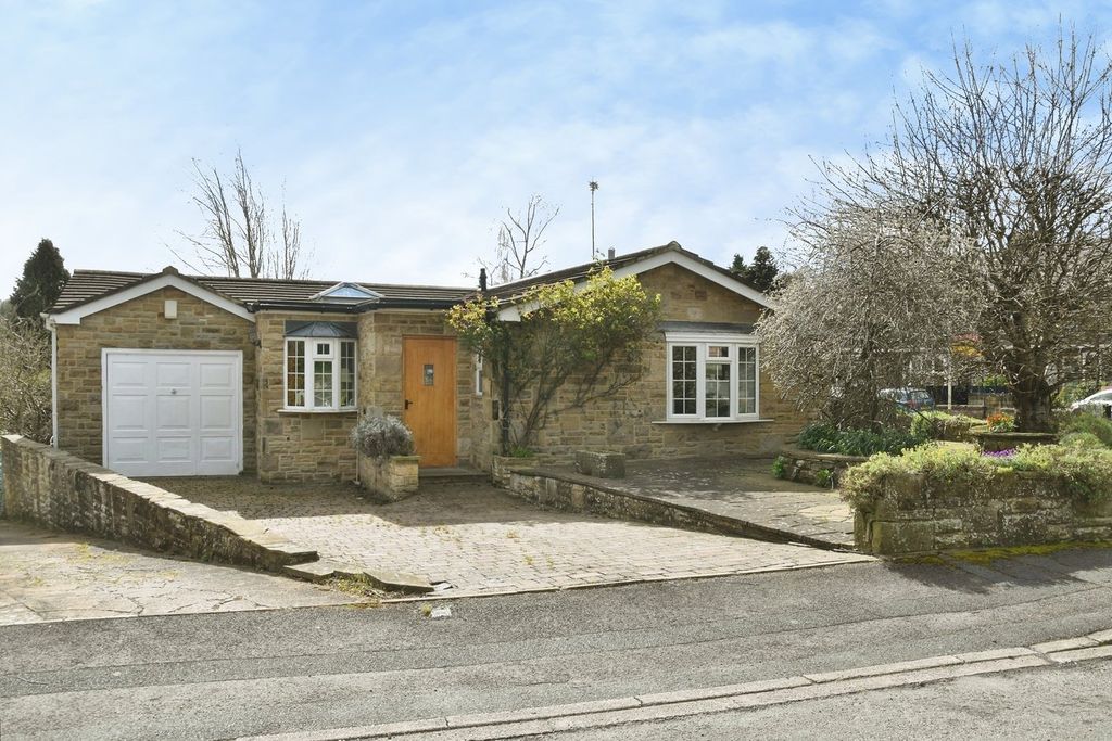 Property photo 1 of 26