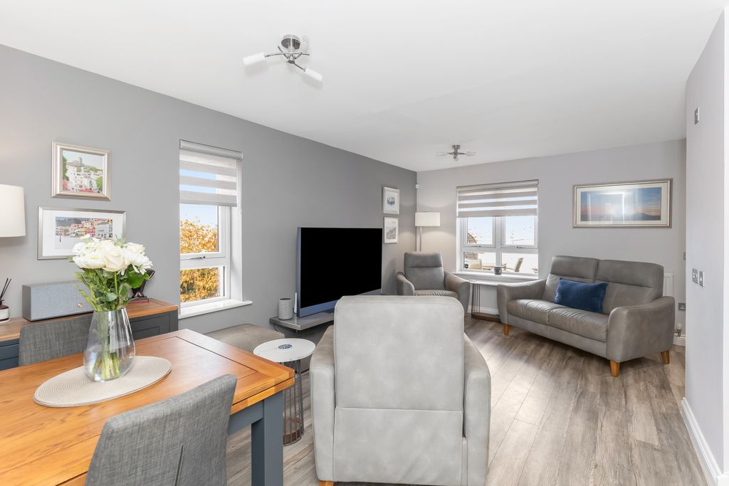 Property photo 3 of 20 Property Image 3