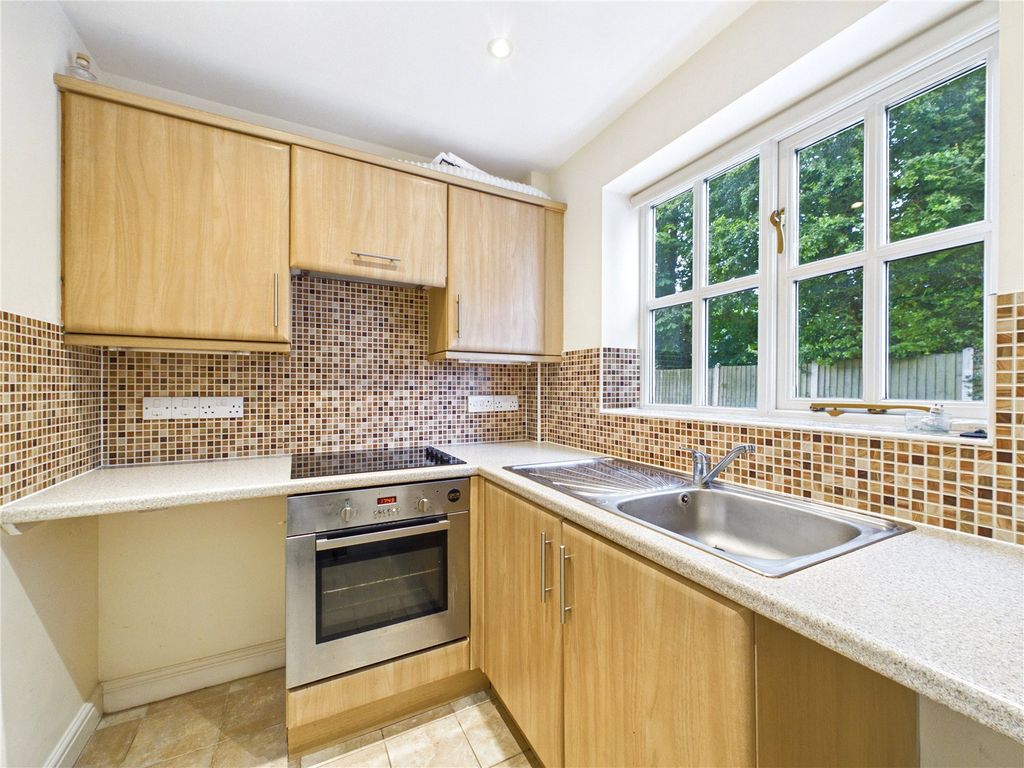 Property photo 3 of 9 Picture No. 17