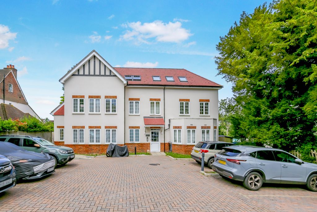 Property photo 1 of 12 B36B5298