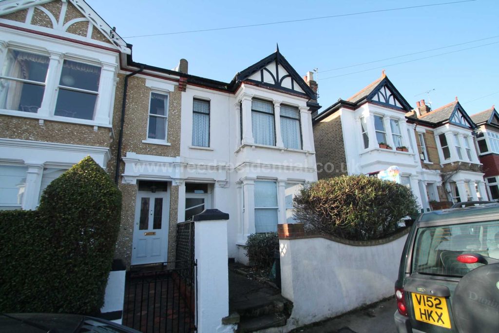 Property photo 1 of 1