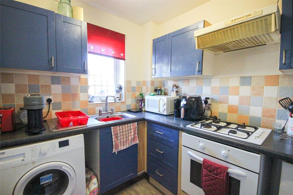 Property photo 3 of 10 Picture No. 20