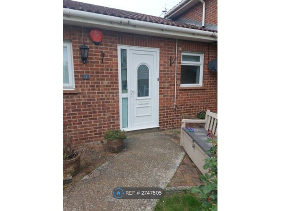 Property photo 2 of 14