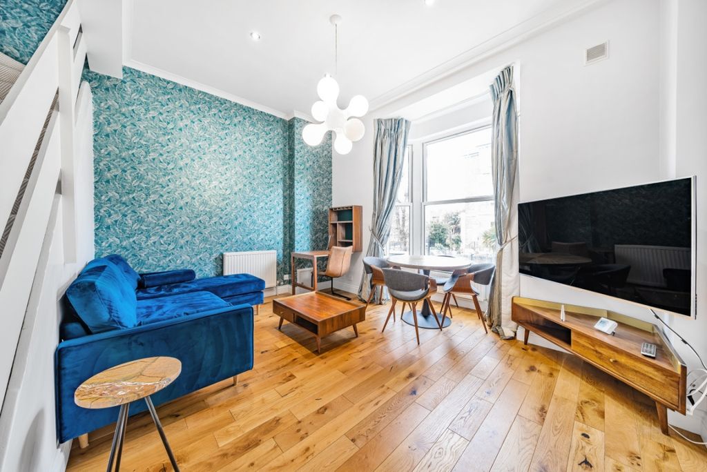Property photo 2 of 7 977188 (2)