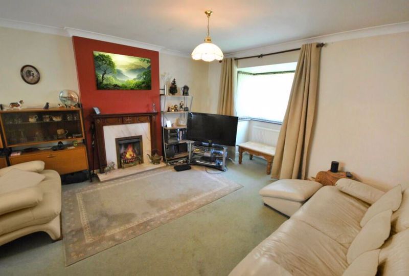 Property photo 3 of 9 Photo 3