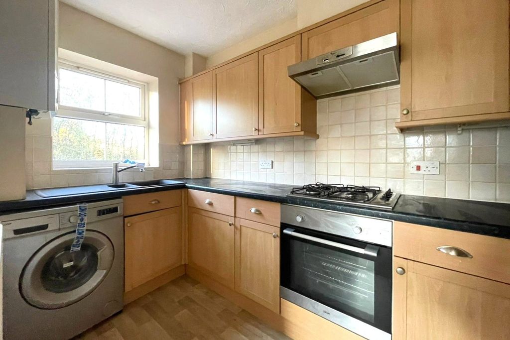 Property photo 3 of 7 Picture No. 50