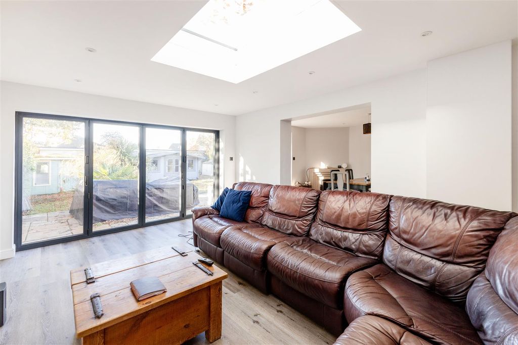 Property photo 3 of 26 Img_8361.Jpg