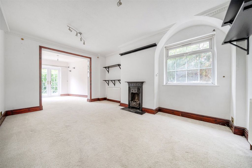 Property photo 2 of 22 Reception