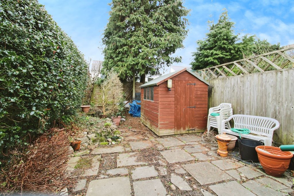 Property photo 3 of 19