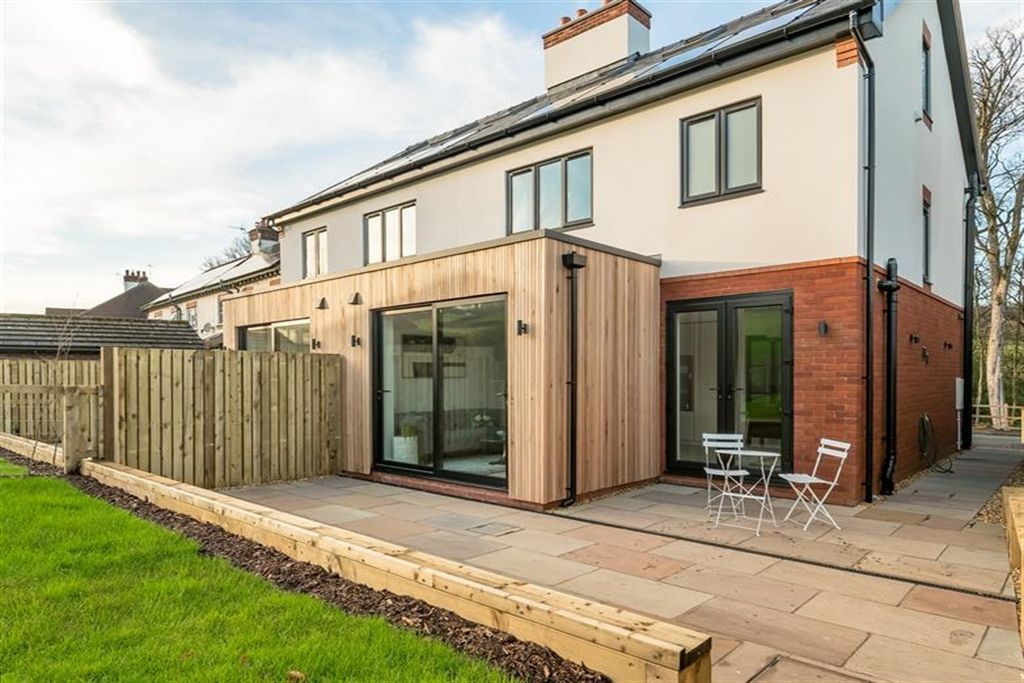 Property photo 1 of 20 (Main)