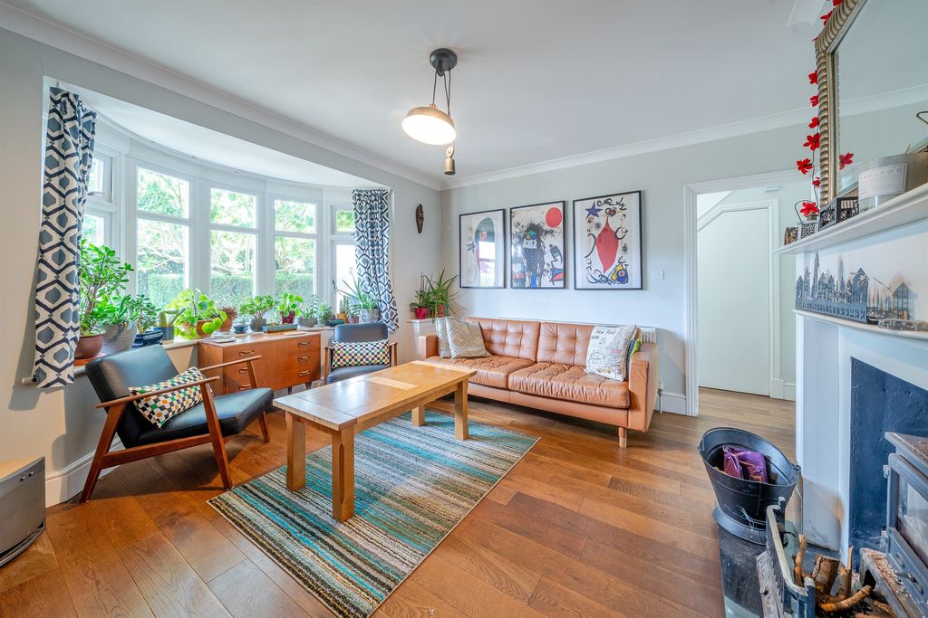 Property photo 2 of 15