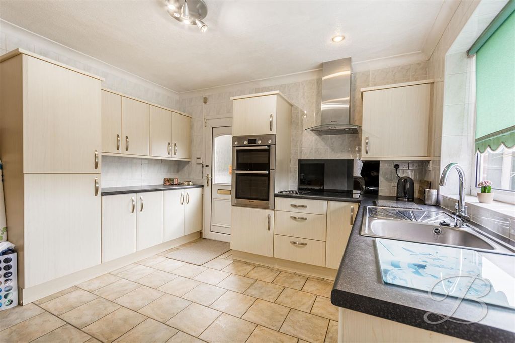Property photo 2 of 25 CC-Ltd2.Jpg