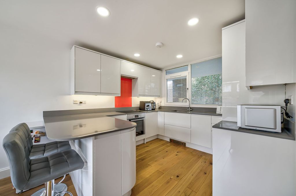 Property photo 3 of 30 Floorplan