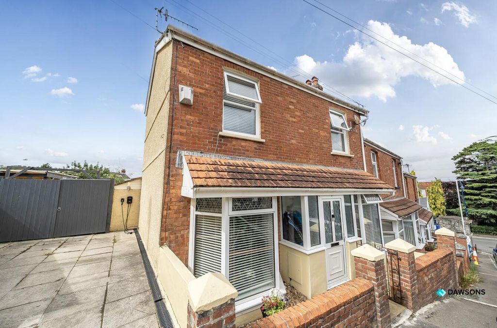 Property photo 2 of 26 07Aeba2F-60Ad-4415-Ad69-F65377Fa7425.Jpg