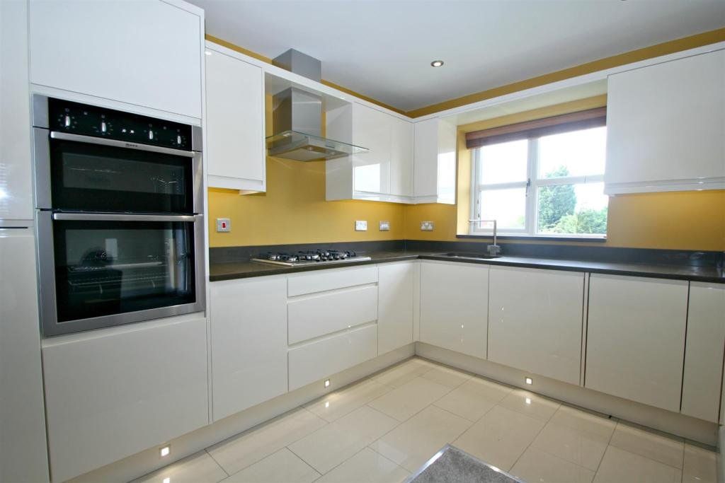 Property photo 2 of 6 Picture No. 06