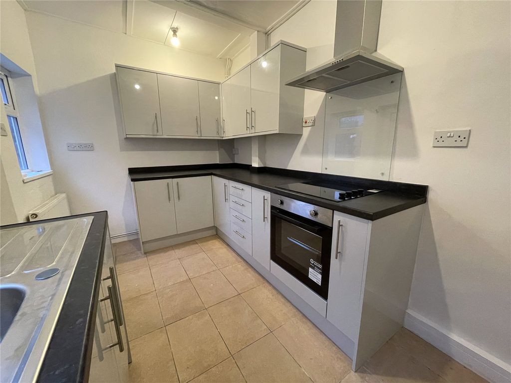 Property photo 3 of 9 Picture No. 05