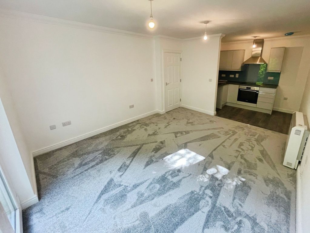 Property photo 3 of 7