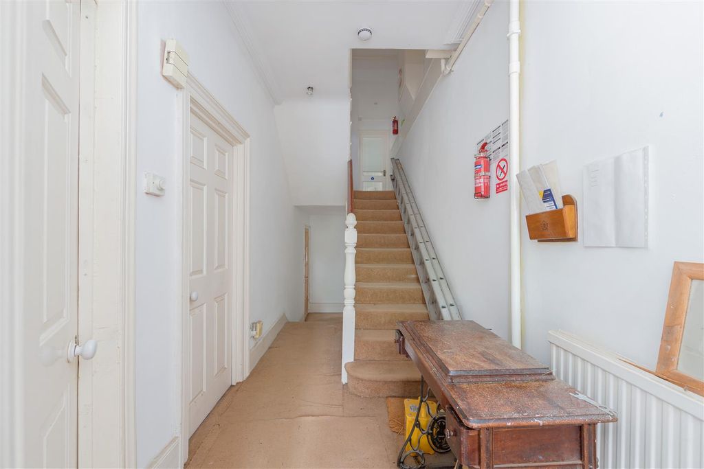 Property photo 2 of 24 0005.Jpg
