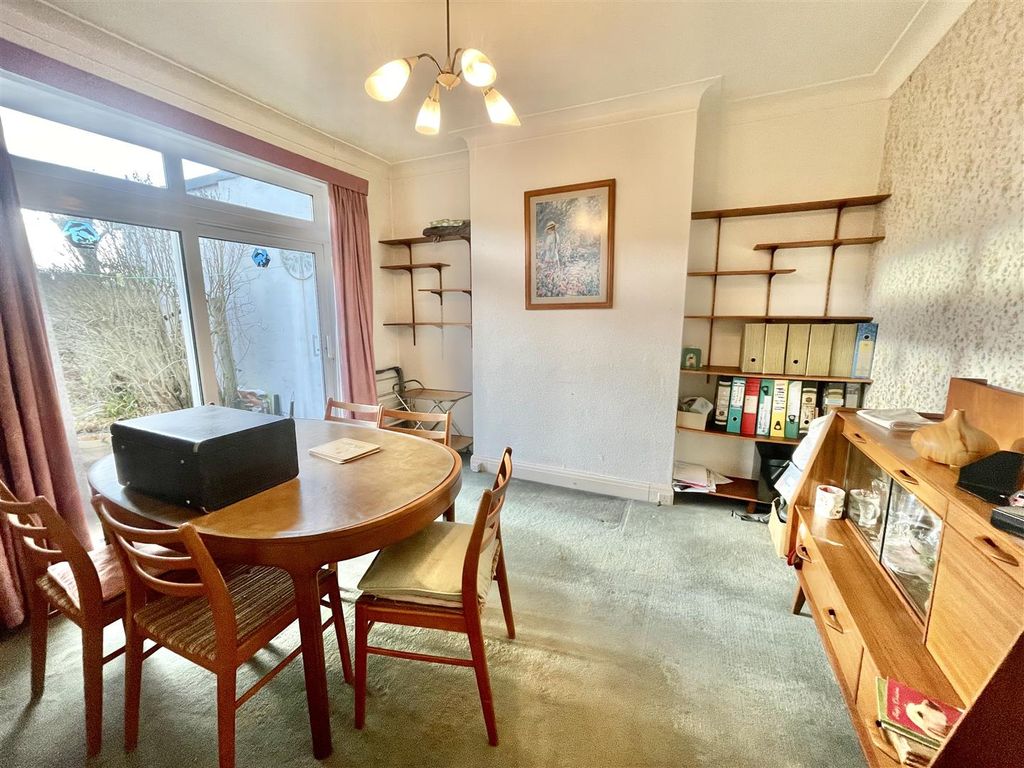 Property photo 3 of 13 Img_4886.Jpeg