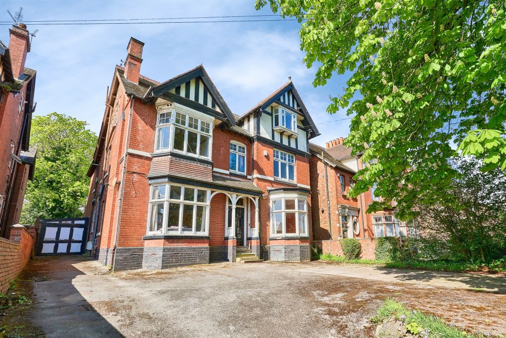 Property photo 1 of 20