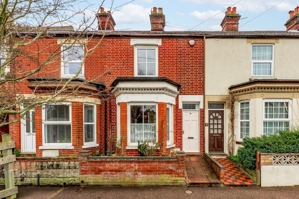 Property photo 1 of 14