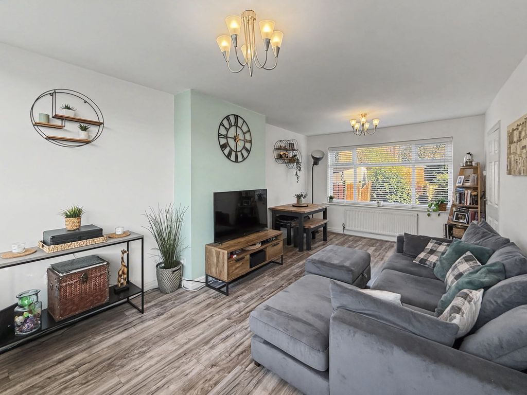 Property photo 2 of 24