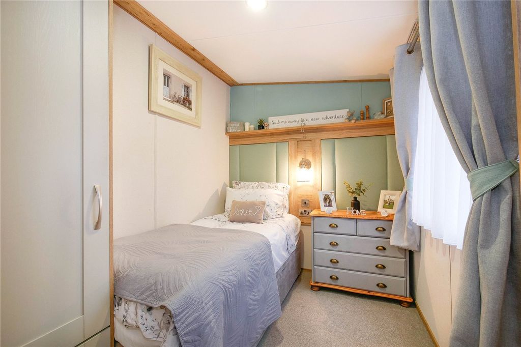 Property photo 3 of 13 Picture No. 04