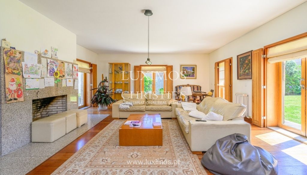 Property photo 1 of 24