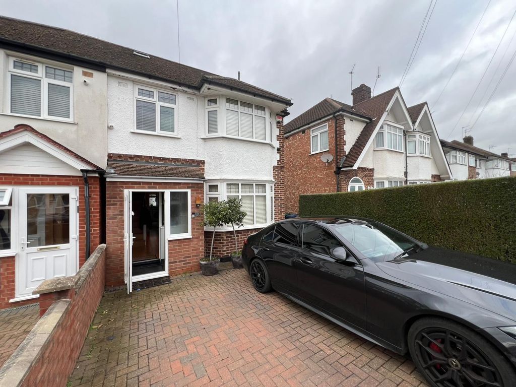 Property photo 1 of 25 Photo 31