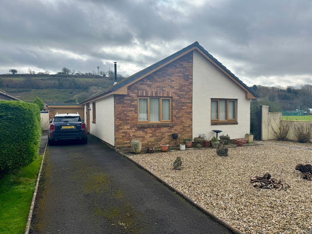 Property photo 1 of 1