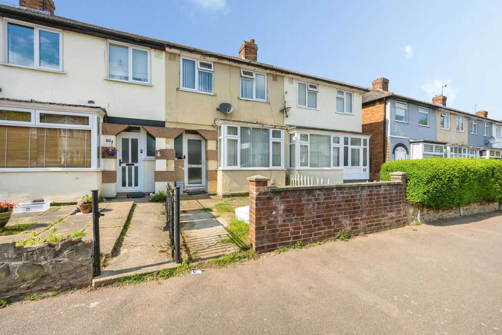 Property photo 1 of 17 Front