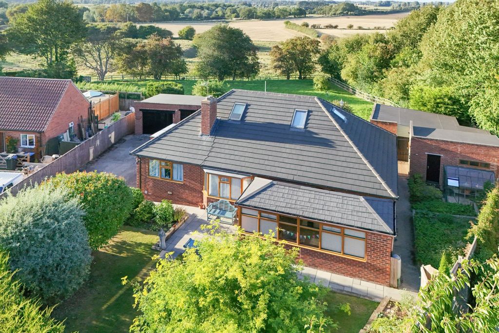 Property photo 2 of 22 Picture No. 02