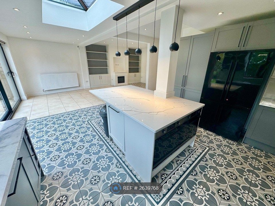 Property photo 2 of 35 Open Plan Kitchen/Dining/Family Room