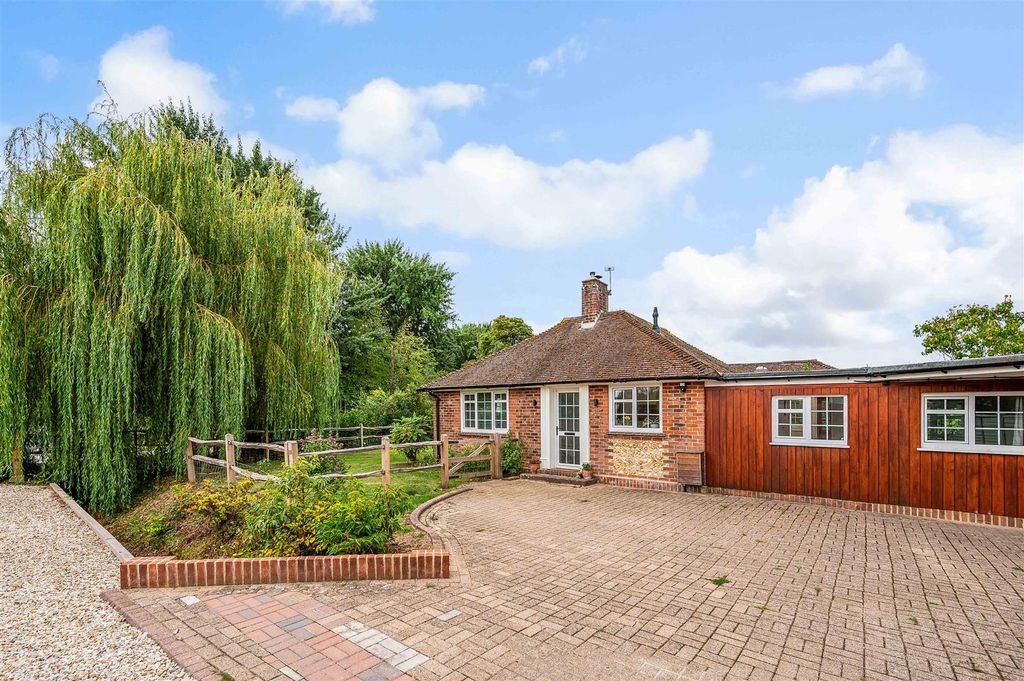 Property photo 2 of 24