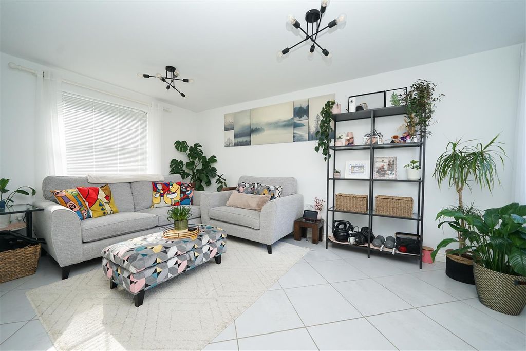 Property photo 2 of 15 Dsc00900.Jpg