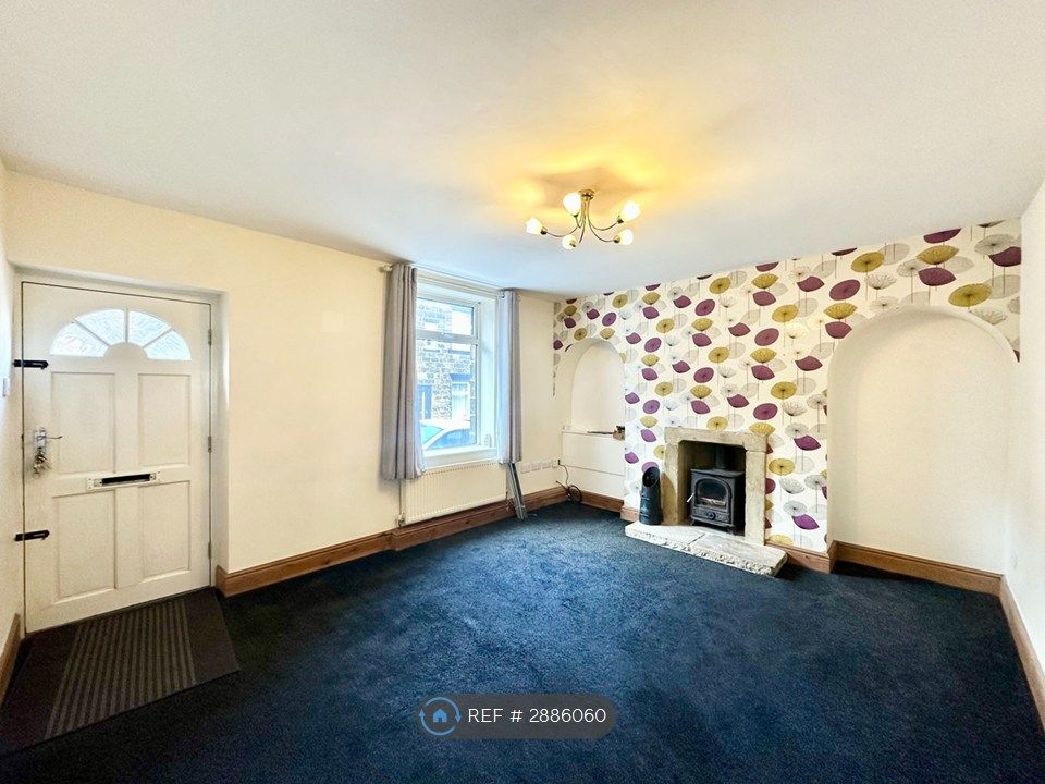 Property photo 3 of 11